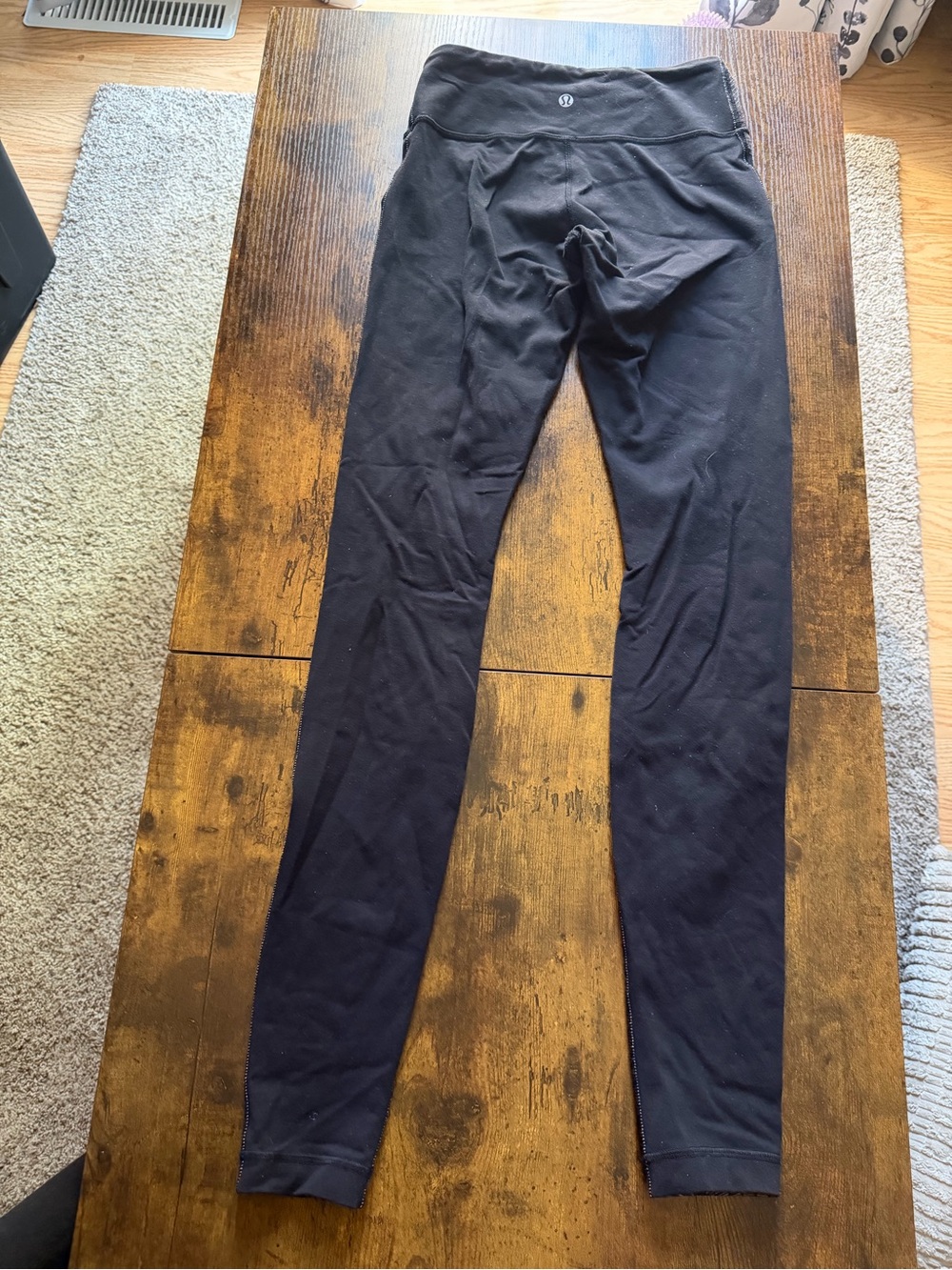 Lululemon Women’s Size 2 Black & White Heathered Full Length Leggings